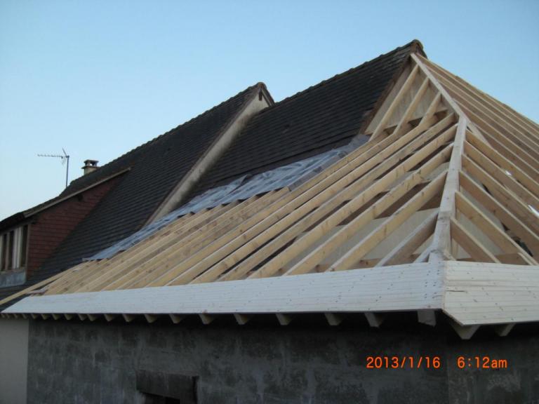 Extention d'habitation avec changement d'angle de toit 